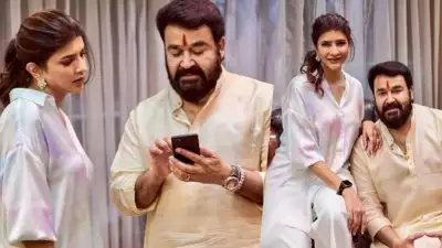 ഒരു സൂപ്പര്‍ സ്റ്റാര്‍ ഇങ്ങനെയാവണം, രുചിയോട്, വസ്ത്രങ്ങളോട്, നിങ്ങള്‍ കാണിക്കുന്ന പാഷന്‍, പാട്ടില്‍ നിറയുന്ന മാന്ത്രികത പ്രചോദനം: ലക്ഷ്മി മഞ്ചു