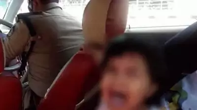 മൂന്ന് വയസ്സുകാരിയെ കാറിലാക്കി താക്കോല്‍ ഊരിയ സംഭവം; പൊലീസിന് എതിരെ നടപടിയില്ല