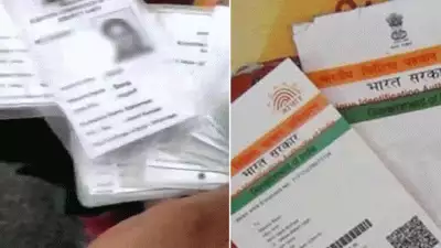 ആധാറും തിരിച്ചറിയല്‍ കാര്‍ഡും ബന്ധിപ്പിക്കും; ബില്ലുമായി കേന്ദ്രം