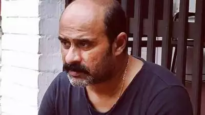 'സിനിമയില്‍ മെയിന്‍ വില്ലനായി എടുത്തു, വേറാര്‍ക്കും ഡേറ്റ് കൊടുക്കരുതെന്നും പറഞ്ഞു, എന്നാല്‍..'; രാജേഷ് ഹെബ്ബര്‍ പറയുന്നു