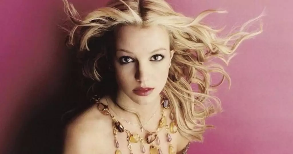 ബ്രിട്നി സ്പിയേഴ്സിന്റെ ഓര്മ്മക്കുറിപ്പുകള് പുസ്തകമാകുന്നു; റെക്കോഡുകള് തകര്ത്ത് കരാര്, കിട്ടിയത് 112 കോടി രൂപ