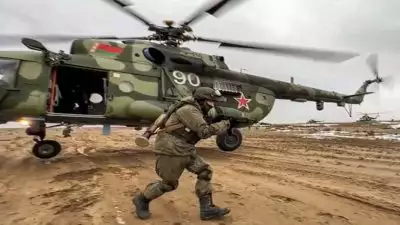 ഉക്രെയ്ൻ സംഘർഷത്തിനിടെ ബാലിസ്റ്റിക് മിസൈലുകൾ പരീക്ഷിച്ച് റഷ്യ