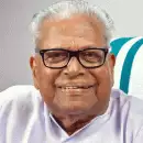 വിഎസ് അച്യുതാനന്ദൻ ആശുപത്രിയിൽ തുടരുന്നു; ആരോഗ്യനില തൃപ്തികരമാണെന്ന് ഡോക്ടർമാർ