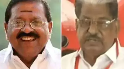 'ഇക്കരയാണെന്റെ താമസം, അക്കരയാണെന്റെ മാനസം'; അസീസിനെതിരെ രാജ്‌മോഹന്‍ ഉണ്ണിത്താന്‍