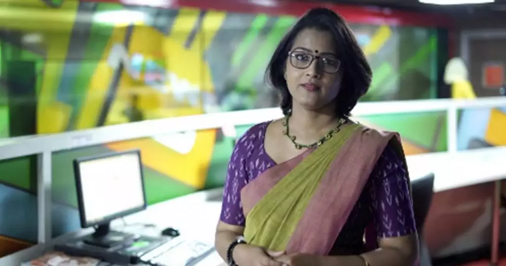 പരാതി നല്കിയിട്ട് 20 ദിവസം, പൊലീസ് ചെറുവിരല് പോലും അനക്കുന്നില്ല, അശ്ലീല കമന്റിട്ട ആളെ ഞാന് പിടിച്ചുകൊടുക്കണമെന്ന മട്ടാണ്: സ്മൃതി പരുത്തിക്കാട്