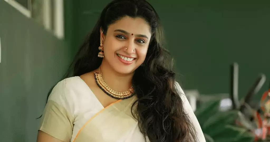 ഇനി സിനിമയിലേക്ക്...! മനസ്സ് തുറന്ന് സംയുക്ത