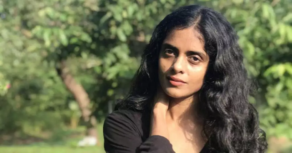 അഭിനയിക്കുമ്പോള് മാറ്റം വരുത്താന് ശ്രമിക്കും, അത് വേണ്ട മുമ്പ് ചെയ്തത് പോലെ തന്നെ മതിയെന്ന് പറയും..: കനി കുസൃതി