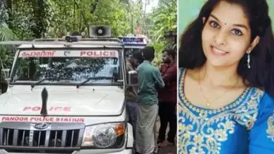 കണ്ണൂര്‍ പാനൂരില്‍ യുവതിയെ കഴുത്തറത്ത് കൊന്നനിലയില്‍