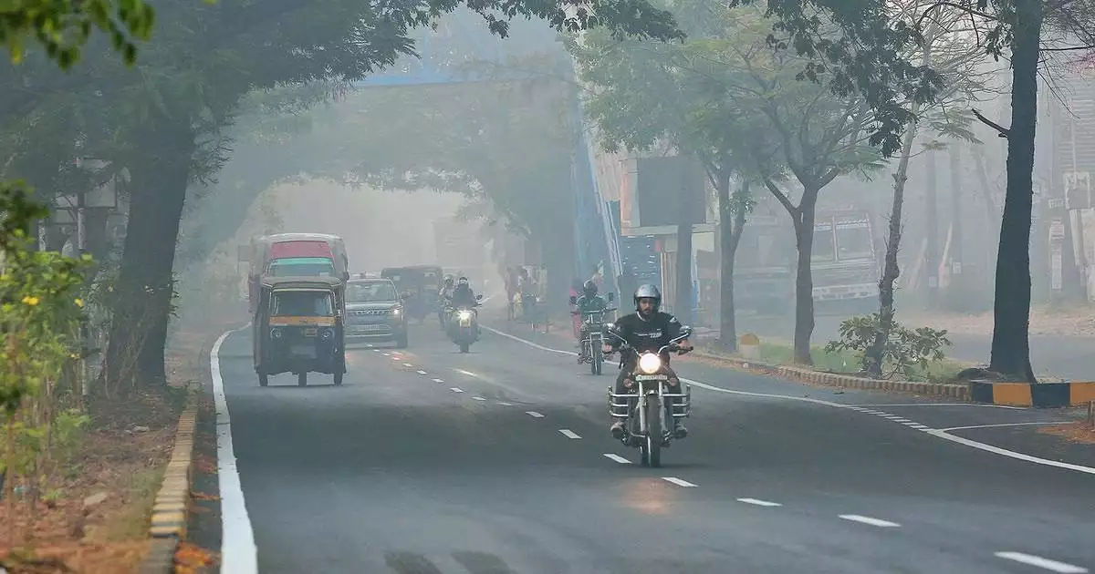 ഗ്യാസ് പൈപ്പ് ലൈനില് ചോര്ച്ച; കൊച്ചി നഗരത്തില് രൂക്ഷഗന്ധം