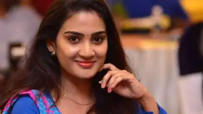 നോ പറഞ്ഞാല്‍ ശത്രുവായി കാണും, പക്ഷേ നമ്മള്‍ കൊടുക്കുന്ന ബഹുമാനം തിരിച്ചു കിട്ടുന്നില്ലെങ്കില്‍ അങ്ങനെ ഇടപെട്ടാല്‍ മതി: അദിതി രവി