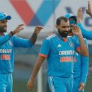 ഷമിയുടെ അഞ്ച് ഓസ്‌ട്രേലിയക്ക് കിട്ടിയത് പഞ്ച്, കളി ഇന്ത്യയുടെ കൈയിൽ