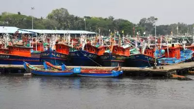 വറുതിക്കാലത്തിന് വിട; സംസ്ഥാനത്തെ ട്രോളിംഗ് നിരോധനം ഇന്ന് അർദ്ധരാത്രിയിൽ അവസാനിക്കും