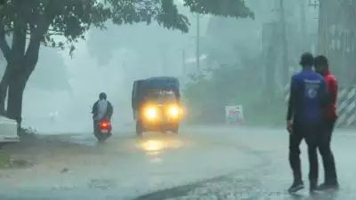 മഴ മുന്നറിയിപ്പിൽ മാറ്റം; രണ്ട് ജില്ലകളിലെ ഓറഞ്ച് അലർട്ട് തുടരും; ആറ് ജില്ലകളിൽ യെല്ലോ അലർട്ട്