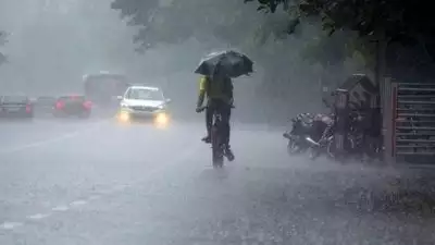 സംസ്ഥാനത്ത് അടുത്ത അഞ്ച് ദിവസം മഴ ശക്തമാകും; വിവിധ ജില്ലകളില്‍ ഓറഞ്ച്-യെല്ലോ അലര്‍ട്ടുകള്‍ പ്രഖ്യാപിച്ചു