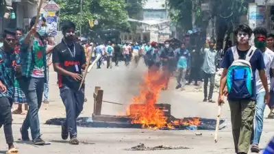 ബംഗ്ലാദേശ് രക്ത രൂക്ഷിതം; അവാമി ലീഗ് പ്രവര്‍ത്തകരെ കൂട്ടത്തോടെ കൊലപ്പെടുത്തുന്നുവെന്ന് റിപ്പോര്‍ട്ടുകള്‍