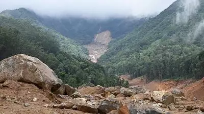 'ദുരന്തത്തിന് കാരണം കനത്ത മഴ തന്നെ, മുണ്ടക്കൈയിൽ 2018 മുതൽ നിരവധി ഉരുൾപൊട്ടലുകൾ ഉണ്ടായി, സ്ഥലത്തിന്റെ ചരിവും മണ്ണിന്റെ ഘടനയും ആഘാതം ഇരട്ടിയാക്കി'; റിപ്പോർട്ട്