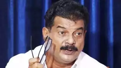 'പിപി ദിവ്യയുടെ ഭർത്താവ് പി ശശിയുടെ ബിനാമി, എഡിഎമ്മിന് പണി കൊടുക്കാൻ ദിവ്യയെ അയച്ചത് പി ശശി'; ഗുരുതര ആരോപണങ്ങളുമായി പിവി അൻവർ