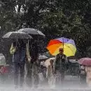 അതിശക്തമായ മഴയ്ക്ക് സാധ്യത; കേരളാ തീരത്ത് മത്സ്യബന്ധത്തിന് വിലക്ക്