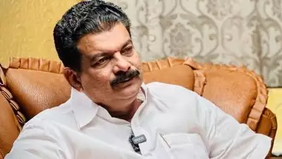 പിവി അന്‍വറിന്റെ ഇരിപ്പിടം നഷ്ടമായി; ഇനി മുതല്‍ നിയമസഭയില്‍ പ്രതിപക്ഷത്തിനൊപ്പം