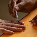 കേരളം വിധിയെഴുതി; പോളിങ്ങിൽ 80 % കഴിഞ്ഞ് കോഴിക്കോടും പാലക്കാടും