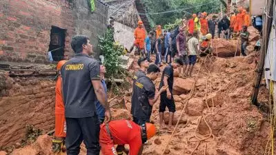 തിരുവണ്ണാമല ഉരുൾപൊട്ടൽ; നാല് മൃതദേഹങ്ങൾ കണ്ടെത്തി, കുടുങ്ങിക്കിടക്കുന്നവരെ രക്ഷിക്കാൻ രക്ഷാപ്രവർത്തനം ഊർജിതമാക്കി