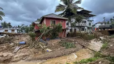 കണക്ക് ചോദിക്കുമ്പോള്‍ രാഷ്ട്രീയം കളിക്കുന്ന പരിപാടി മുഖ്യമന്ത്രി ഒഴിവാക്കണം; സംസ്ഥാന സര്‍ക്കാര്‍ ഹൈക്കോടതിയെ പോലും തെറ്റിദ്ധരിപ്പിക്കാന്‍ ശ്രമിക്കുന്നുവെന്ന് ബിജെപി