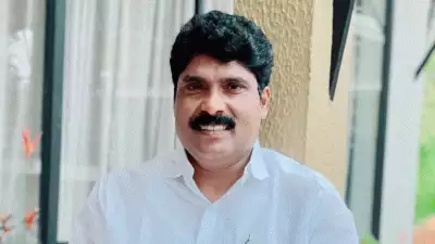 മുഖ്യമന്ത്രി വയനാട് സന്ദര്‍ശിക്കണം; പ്രിയങ്ക ഗാന്ധിയെ കരിങ്കൊടി കാട്ടിയത് സിപിഎമ്മിന്റെ രാഷ്ട്രീയ പാപ്പരത്തമെന്ന് ടി സിദ്ദിഖ്