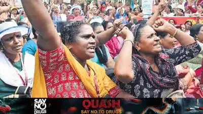'ഓണറേറിയം വർധിപ്പിക്കേണ്ടത് സംസ്ഥാനമാണ് അത് കേന്ദ്രത്തിൻ്റെ തലയിൽ കെട്ടിവെക്കേണ്ട'; പ്രതികരിച്ച് ആശാവർക്കർമാർ