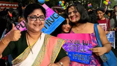ലിംഗമാറ്റ ശസ്ത്രക്രിയക്ക് സര്‍ക്കാര്‍ പിന്തുണ; രണ്ടര ലക്ഷം മുതല്‍ അഞ്ചു ലക്ഷം രൂപ വരെ നല്‍കുന്നുണ്ടെന്ന് മന്ത്രി; കേരളത്തില്‍ ട്രാന്‍സ് സമൂഹത്തിന്റെ സ്വീകാര്യത വര്‍ദ്ധിപ്പിക്കുമെന്ന് ആര്‍ ബിന്ദു