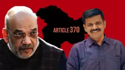 അമിത് ഷായുടെ മുഖവും ശരീരഭാഷയും ഒരു ക്രൂരന്റേതാണ്; ആഭ്യന്തരമന്ത്രിയെന്ന നിലയില്‍ സമ്പൂര്‍ണ പരാജയം; തീവ്രവാദി ആക്രമണത്തില്‍ ആഭ്യന്തരമന്ത്രിക്കെതിരെ സന്ദീപ് വാര്യര്‍