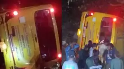 ഇടുക്കി പുള്ളിക്കാനത്ത് കോളേജ് ബസ് താഴ്ചയിലേക്ക് മറിഞ്ഞ് അപകടം; നിരവധി പേര്‍ക്ക് പരിക്ക്