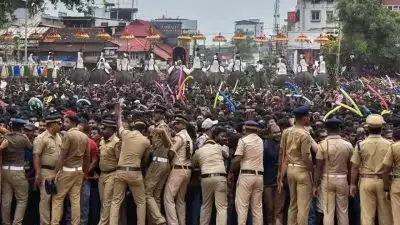 തൃശൂർ പൂരം കലങ്ങിയിട്ട് ഇന്നേക്ക് ഒരു വർഷം; കലക്കിയവരെ കണ്ടെത്താനാവാതെ പൊലീസ്, എങ്ങുമെത്താതെ അന്വേഷണം