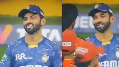 എന്തൊരു ദുരന്ത ബാറ്റിംഗ്..., മത്സരശേഷം രഹാനെയും ശ്രേയസും നടത്തിയ സ്റ്റമ്പ് മൈക്ക് സംഭാഷണം ഏറ്റെടുത്ത് സോഷ്യൽ മീഡിയ