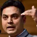 ഐഎംഎഫിന്റെ ഇന്ത്യന്‍ എക്സിക്യൂട്ടീവ് ഡയറക്ടറെ പിരിച്ചുവിട്ട് കേന്ദ്ര സര്‍ക്കാര്‍; കടുത്ത നടപടി സര്‍വീസ് തീരാന്‍ ആറുമാസം ശേഷിക്കേ; പാക്കിസ്ഥാനും തിരിച്ചടി; ധനസഹായം ഉടന്‍ ലഭിക്കില്ല