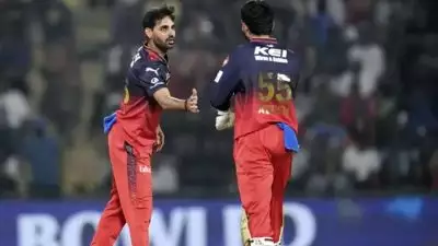 RCB VS SRH: ജിതേഷേ കൈവിട്ട ആയുധവും വാവിട്ട വാക്കും..., മത്സരത്തിന് പിന്നാലെ മണ്ടത്തരം പറഞ്ഞ് എയറിലായി ആർസിബി നായകൻ; രക്ഷിച്ചത് രവി ശാസ്ത്രി
