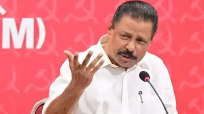 'വേടൻ ആധുനിക സംഗീതത്തിന്റെ പടത്തലവൻ, വേടന്റെ പാട്ട് കേൾക്കുമ്പോൾ ചില ഉദ്യോഗസ്ഥർക്ക് കണ്ണുകടിയാണ്'; വിമർശിച്ച് എം വി ഗോവിന്ദൻ