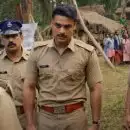 പറഞ്ഞത് പൊള്ളുന്ന യാഥാര്‍ഥ്യങ്ങള്‍, പിന്നില്‍ രാഷ്ട്രീയ അജണ്ട? 'നരിവേട്ട'യ്ക്ക് റീ സെന്‍സറിങ്!