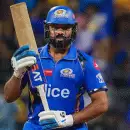 MI VS GT: എടാ പിള്ളേരെ, എന്നെ തടയാൻ നിങ്ങളെ കൊണ്ടൊന്നും പറ്റൂല; ഗുജറാത്തിനെതിരെ വെടിക്കെട്ട് പ്രകടനവുമായി രോഹിത് ശർമ്മ