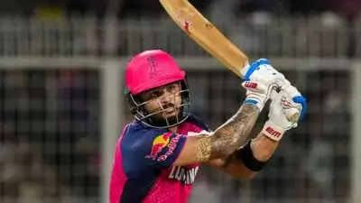 IPL 2025: അടിക്കുമെന്ന് പറഞ്ഞാല്‍ ഈ പരാഗ് അടിച്ചിരിക്കും, എങ്ങനെയുണ്ടായിരുന്നു എന്റെ സിക്‌സ് പൊളിച്ചില്ലേ, വീണ്ടും വൈറലായി രാജസ്ഥാന്‍ ക്യാപ്റ്റന്റെ ട്വീറ്റ്‌