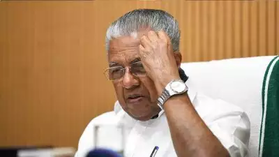 ആശുപത്രികളില്‍ മാസ്‌ക് നിര്‍ബന്ധമാക്കി; ഓക്സിജന്‍ ലഭ്യതയും ഉറപ്പാക്കി; കേരളത്തില്‍ ചെറിയ തോതില്‍ കോവിഡ് കേസുകള്‍ റിപ്പോര്‍ട്ട് ചെയ്യുന്നു; ആശങ്കപ്പെടേണ്ടെന്ന് മുഖ്യമന്ത്രി