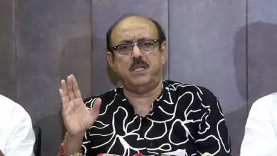ഭൂരിഭാഗം ചിത്രങ്ങൾക്കും ലഭിക്കുന്നത് തിയേറ്റർ വരുമാനം മാത്രം; വഞ്ചനയ്ക്ക് വിധേയരായി തുടരേണ്ടവരല്ല; നിർമാതാക്കൾക്ക് കത്തയച്ച് പ്രൊഡ്യൂസേഴ്സ് അസോസിയേഷൻ