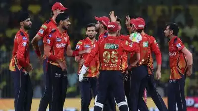 IPL 2025: പഞ്ചാബിന്റെ സൂപ്പര്‍താരത്തിന് പരിക്ക്, അപ്പോ ഇത്തവണയും കപ്പില്ലേ, നമ്മള്‍ ഇനി എന്ത്‌ ചെയ്യും മല്ലയ്യ എന്ന് ആരാധകര്‍