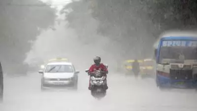 നാല് ജില്ലകളിൽ റെഡ് അലേർട്ട്; സംസ്ഥാനത്ത് അതിതീവ്ര മഴയ്ക്ക് സാധ്യത