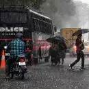കേരളത്തില്‍ നാലുദിവസം അതിതീവ്ര മഴയ്ക്ക് സാധ്യത: റെഡ്, ഓറഞ്ച് അലര്‍ട്ടുകള്‍ പ്രഖ്യാപിച്ചു; മലയോര മേഖലകളില്‍ മണ്ണിടിച്ചിലും ഉരുള്‍പൊട്ടലും സാധ്യത; ജാഗ്രത നിര്‍ദേശം