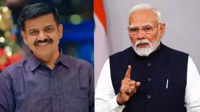 അമേരിക്കന്‍ പ്രസിഡണ്ട് കണ്ണുരുട്ടിയപ്പോള്‍ വെടിനിര്‍ത്തല്‍ പ്രഖ്യാപിച്ച് ഇന്ത്യയിലെ  ജനങ്ങളെ പ്രധാനമന്ത്രി വഞ്ചിച്ചു; തീരുമാനം അംഗീകരിക്കാന്‍ കഴിയില്ലെന്ന് സന്ദീപ് വാര്യര്‍