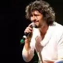 കന്നഡ എന്ന് പറഞ്ഞ് ആ പയ്യന്‍ ഭീഷണിപ്പെടുത്തുകയാണ്, അവന്‍ ജനിക്കുന്നതിന് മുമ്പ് പാടാന്‍ തുടങ്ങിയതാ ഞാന്‍; ക്ഷുഭിതനായി സോനു നിഗം