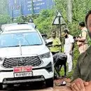 സുരേഷ് ഗോപി സഞ്ചരിച്ചിരുന്ന ഔദ്യോഗിക വാഹനം പറക്കല്ലിലേക്ക് ഇടിച്ചു കയറി; മുന്‍പിലിരുന്ന കേന്ദ്രമന്ത്രി അത്ഭുതകരമായി രക്ഷപ്പെട്ടു; അരമണിക്കൂറോളം വഴിയില്‍ കിടന്നു