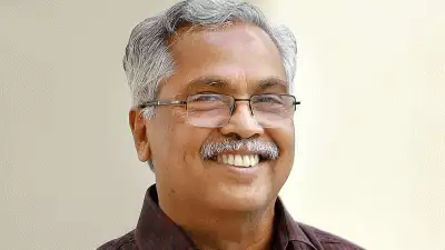 രാഹുല്‍ ഗാന്ധിയുടെ ആശങ്ക നിസാരമല്ല; ബിജെപി സ്ലീപ്പിംഗ് സെല്ലില്‍ ബര്‍ത്ത് ഉറപ്പിക്കാനുള്ള ശ്രമത്തിലാണ് തരൂരെന്ന് ബിനോയ് വിശ്വം