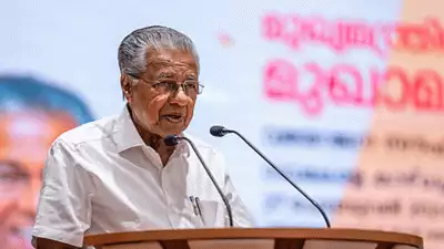 ദേശീയപാത തകര്‍ന്നുവീണത് നിര്‍ഭാഗ്യകരം; ദേശീയപാത അതോറിറ്റിയുമായി ചര്‍ച്ച നടത്തുമെന്ന് മുഖ്യമന്ത്രി