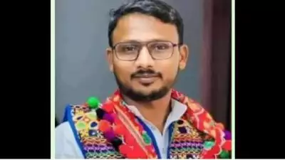 നിയമസഭയിൽ ചോദ്യങ്ങൾ ചോദിക്കാതിരിക്കാൻ കൈക്കൂലി; 20 ലക്ഷം കൈമാറുന്നതിനിടെ എംഎൽഎ അറസ്റ്റിൽ, പണവുമായി ഓടി രക്ഷപ്പെട്ട് സഹായി